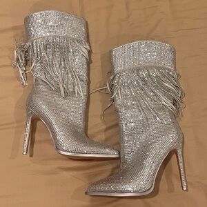 Fringe Rhinestone heeled cowboy boots ✨✨✨7.5W